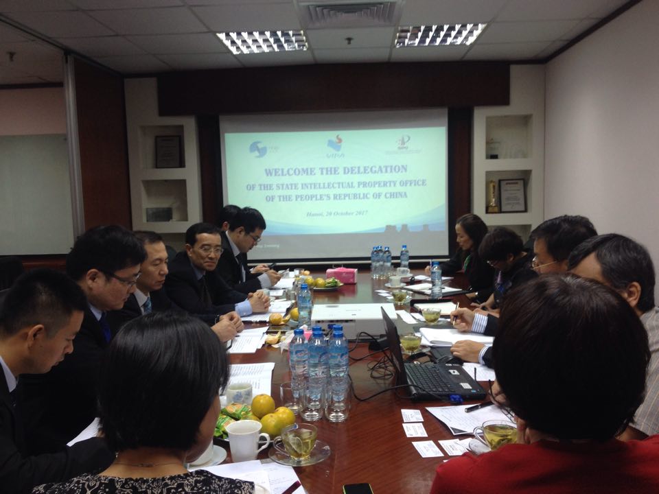 Buổi làm việc giữa Hội Sở hữu trí tuệ Việt Nam và Tổng Cục Sở hữu trí tuệ Trung Quốc